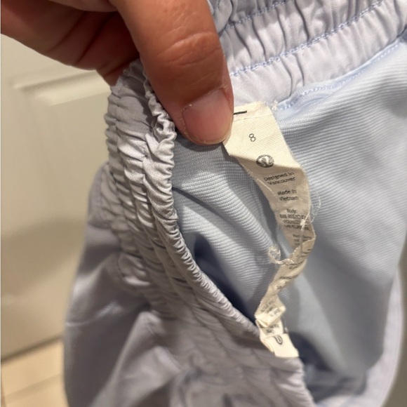 Lululemon Hotty Hot High-Rise Lined Short 4" Pastel Blue Size 8 - Picture 4 of 5